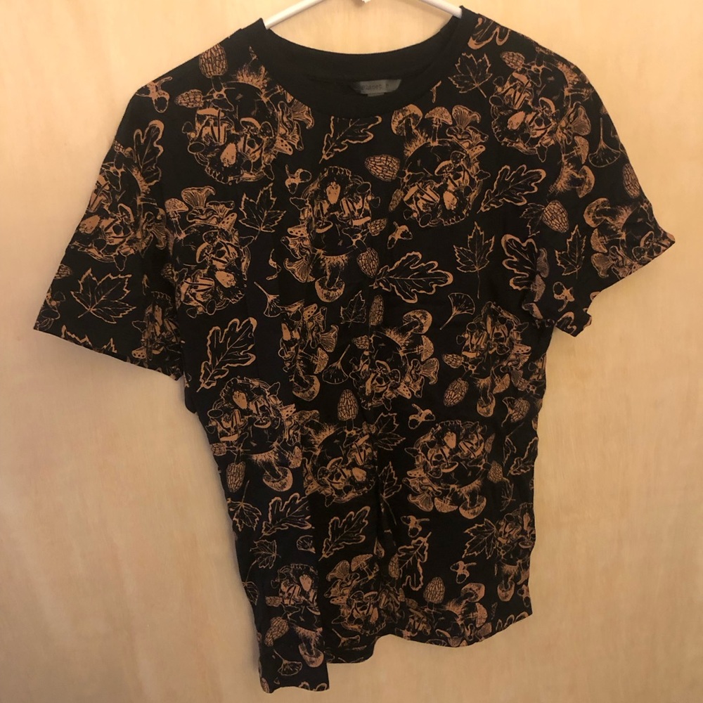NWOT  Planet B T-Shirt Size M Bust 38"  RARE FIND!